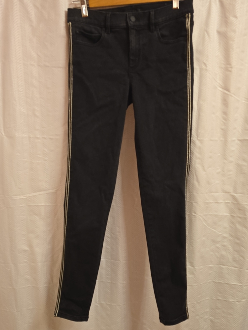Ann Taylor Jeans Women's Size 2 Black High-Rise Jeans Glitzy Side Stripe Accent